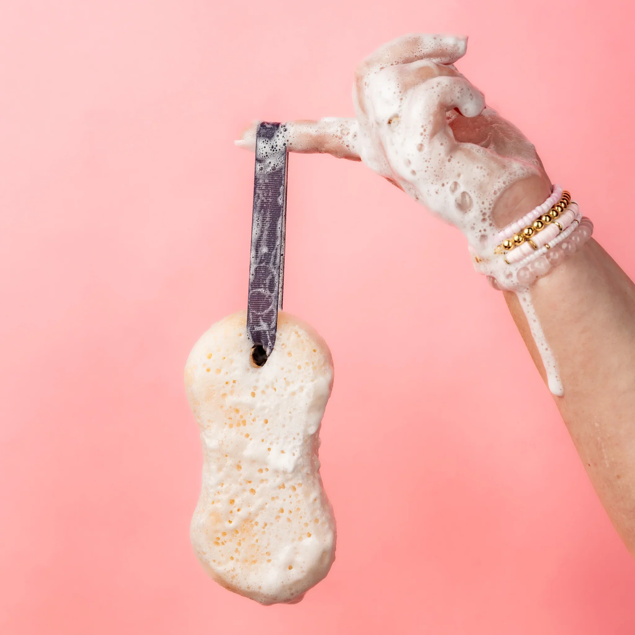 Foaming Sponge with Sweet Grace Fragrance - Image 2